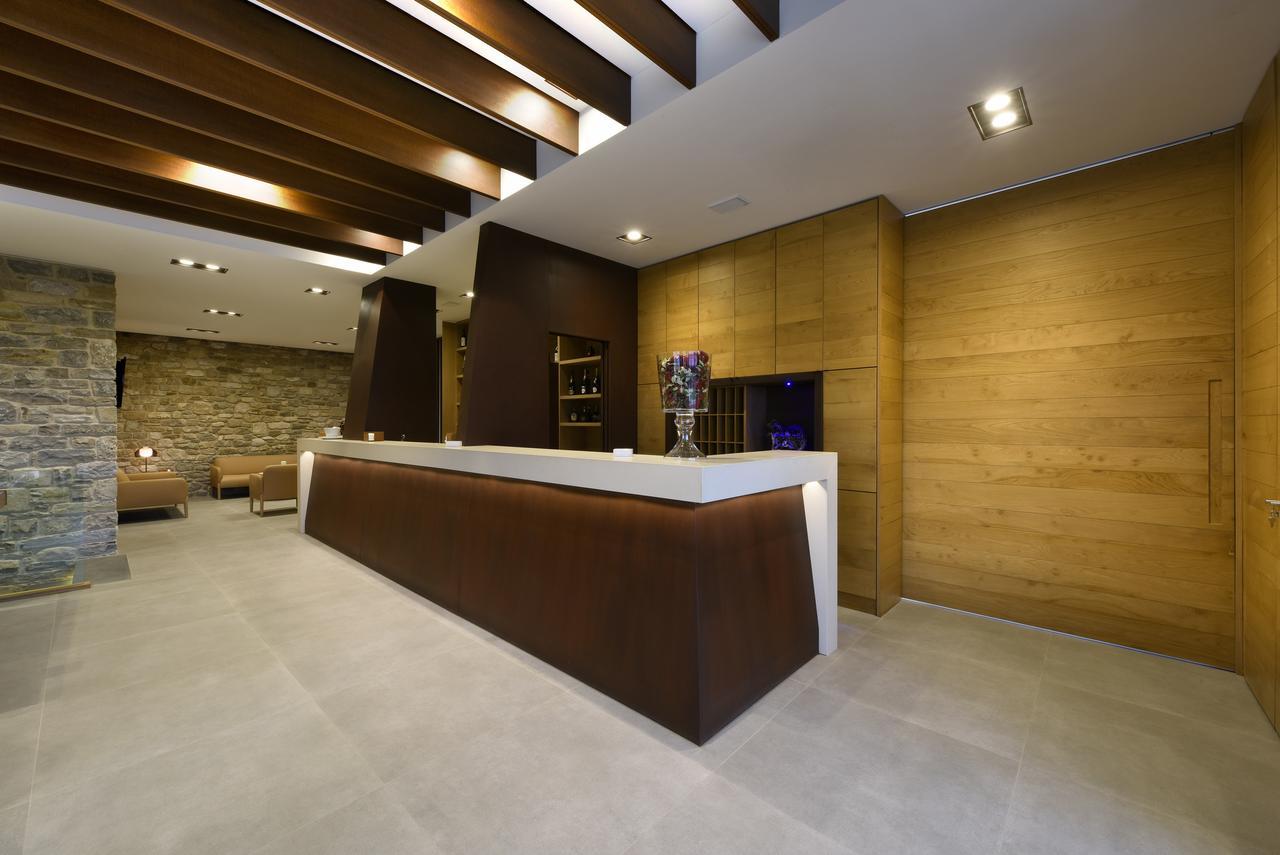 Borgotufi Albergo Diffuso Castel del Giudice Bagian luar foto