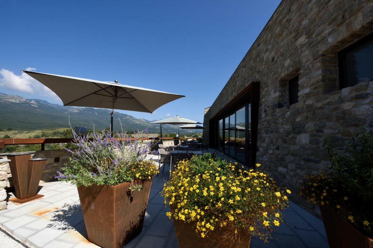 Borgotufi Albergo Diffuso Castel del Giudice Bagian luar foto